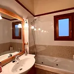 Duplex El Torrent - L'amfitriona * Сорт